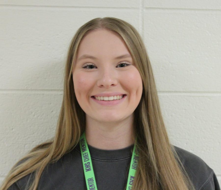 Delaney Hutchins is a student involved in peer mediators. 