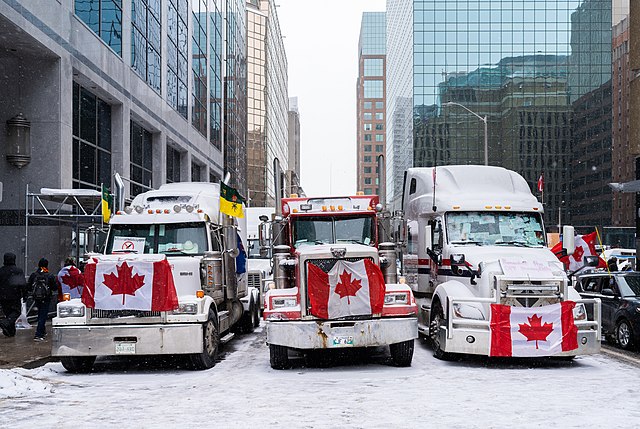 Trucks lined up, blocking an Ottawa street. 
Photo courtesy of Wikimedia. 