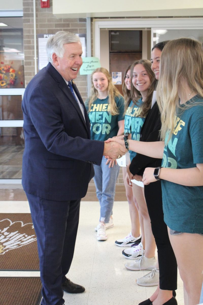 Governor Parsons was welcomed into Kickapoo by students from various clubs this past month. 