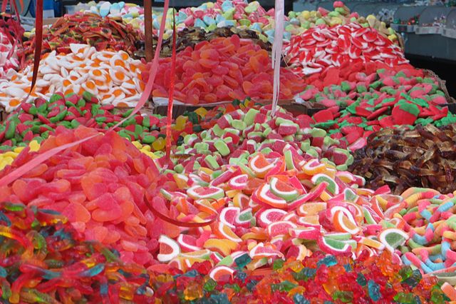 Sugary sweets, almost too good to eat! This is like Willy Wonka’s Factory but even better!
