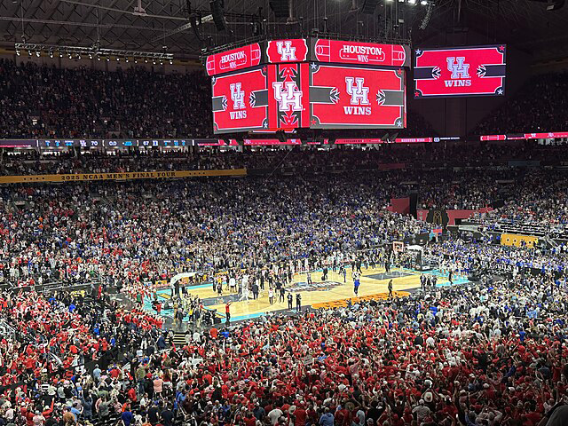 Houston looks to repeat what they did in 2025, getting to the National Chamionship. But this time, they are wanting to avenge their loss in the big game. 